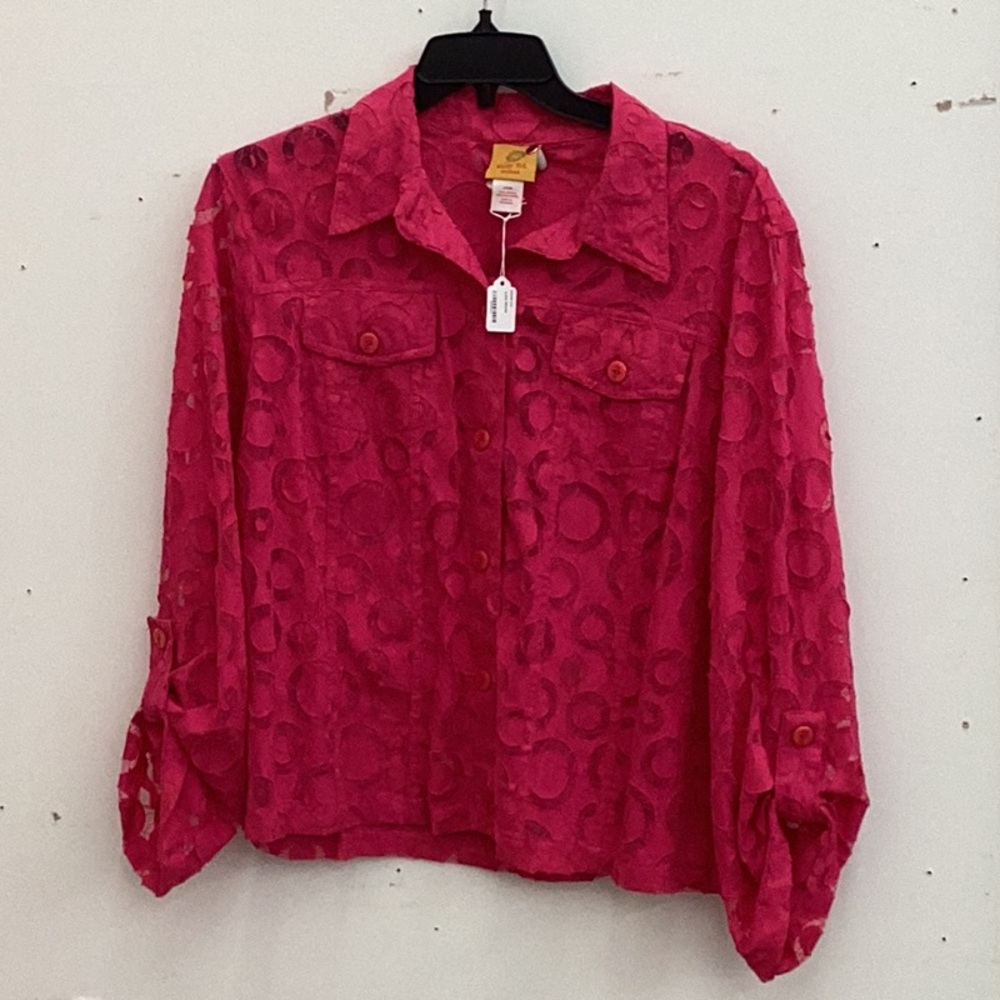 Women's Pink Button-Up Top